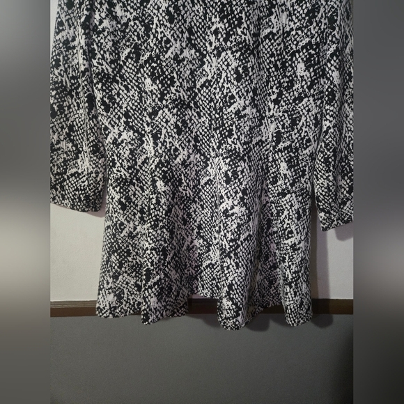 Calvin Klein Cascading Collar 3/4 Sleeves Open Blazer Women's Size 6 - Picture 4 of 7